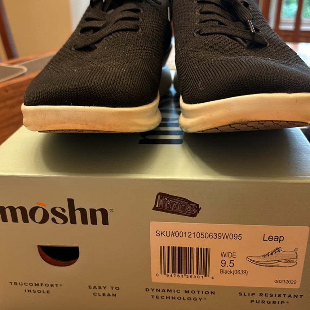 Moshn Leap by Klogs Footwear. Slip resistant tennis shoe. - Picture 2 of 7